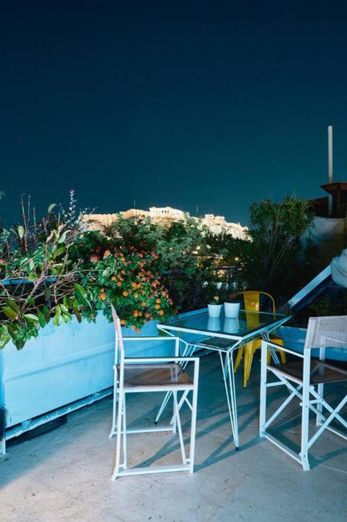 360 View In Roof Top Appartment With Patio Athens Exterior photo